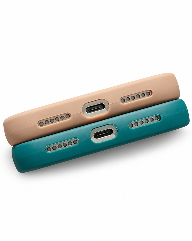 Matte Translucent MagSafe Case for iPhone – product view 3