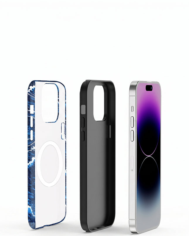 Sea Wave MagSafe Case for iPhone – product view 3